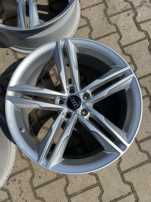 5/112 R19 Диски Audi Q5 , Q3 , A6