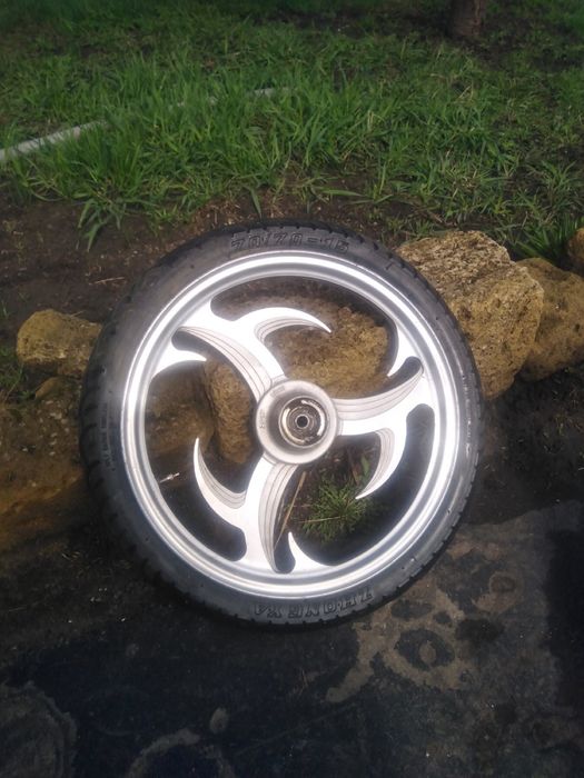Колеса на мото. Литые диски