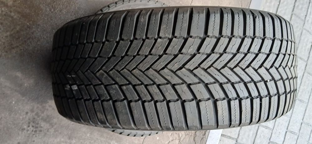 205/50/17 Bridgestone WeatherControl A005