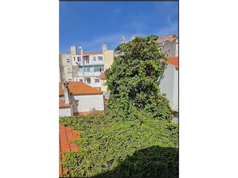 **Terreno Urbano à Venda na Mouraria, Lisboa**