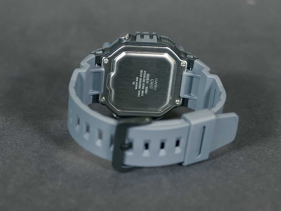 Casio AE-1600H-8BV. 10 лет батарейка