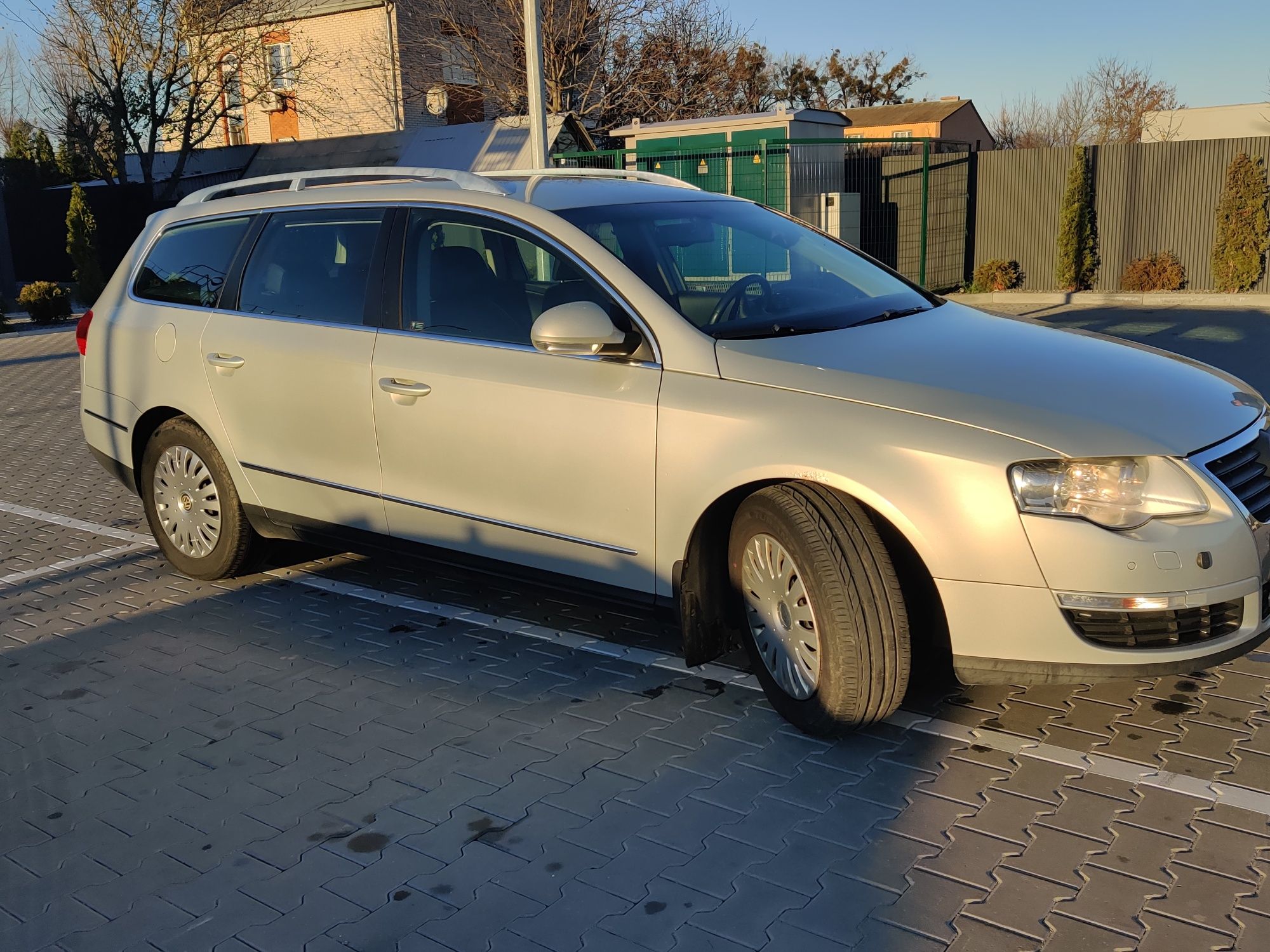 Volkswagen Passat B6 2009. 1.4 газ/бензин