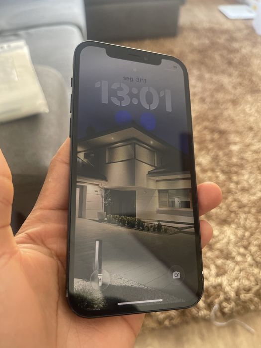 iPhone 12 - 128GB - Usado - 83% Bateria