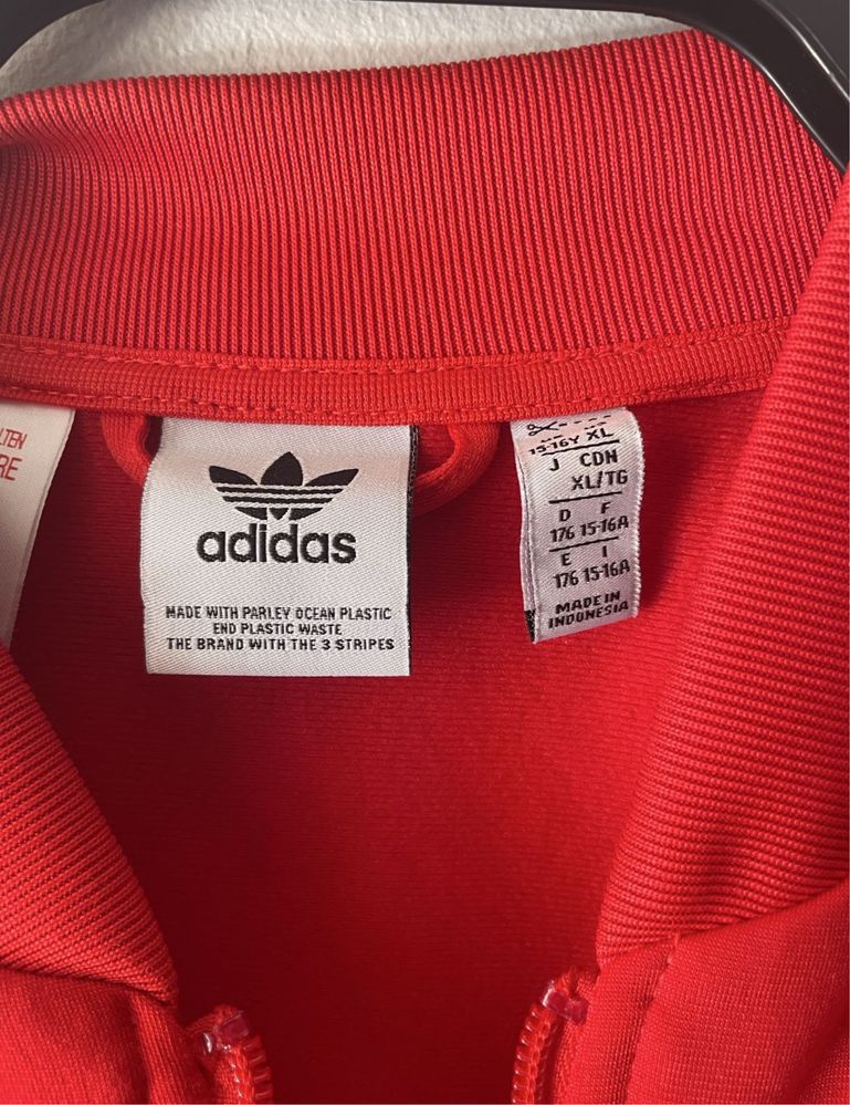 Casaco adidas vermelho