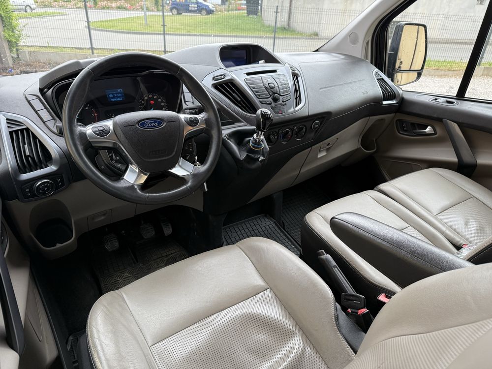 Ford transit custom long 2.2 155km vat 23% 6 osobowy