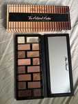 Too Faced Born This Way paleta