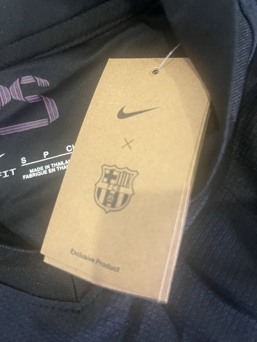 Camisa Barcelona X Travis Scott