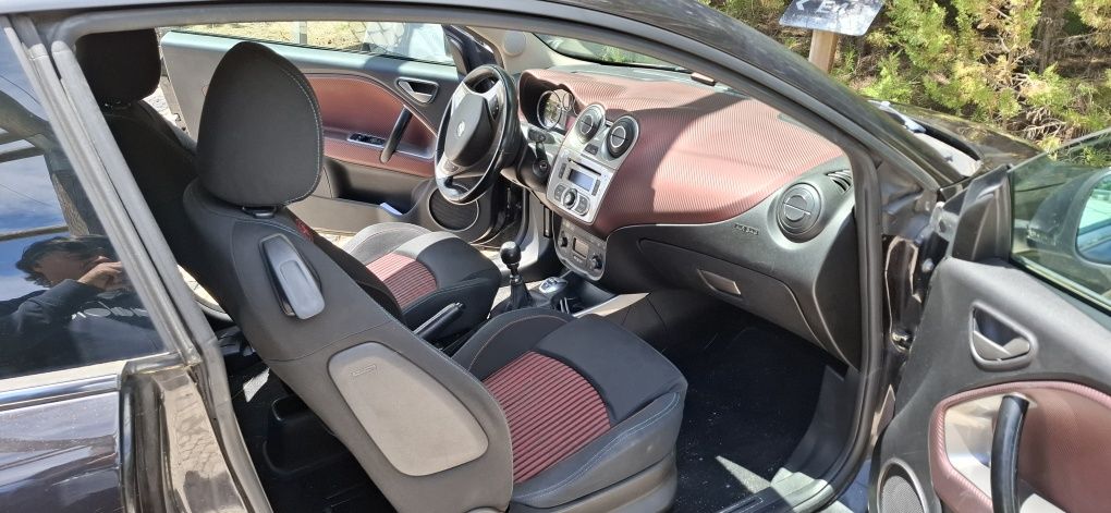 Alfa Romeo Mito 1.4T 155cv