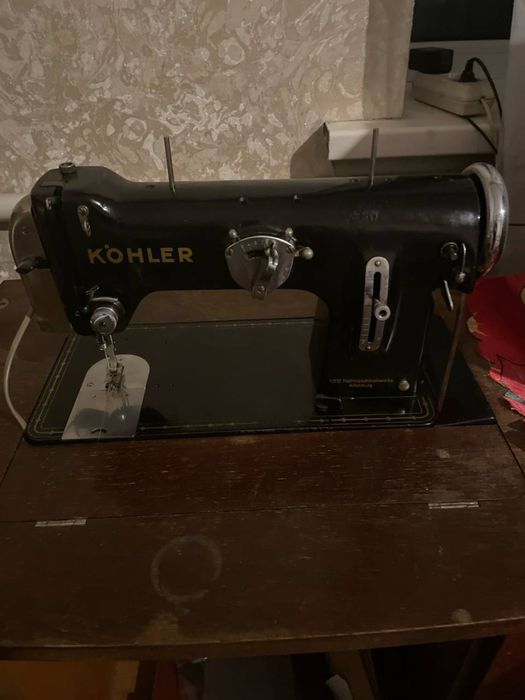 Швейна машинка Altenbugr ФРН 1956 рік, в робочому стані!