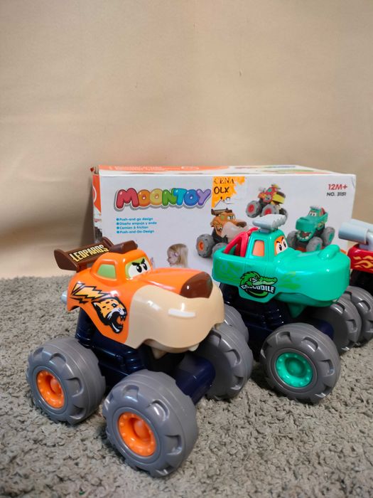 Autko Monster Trucks zestaw 3 pojazdy
