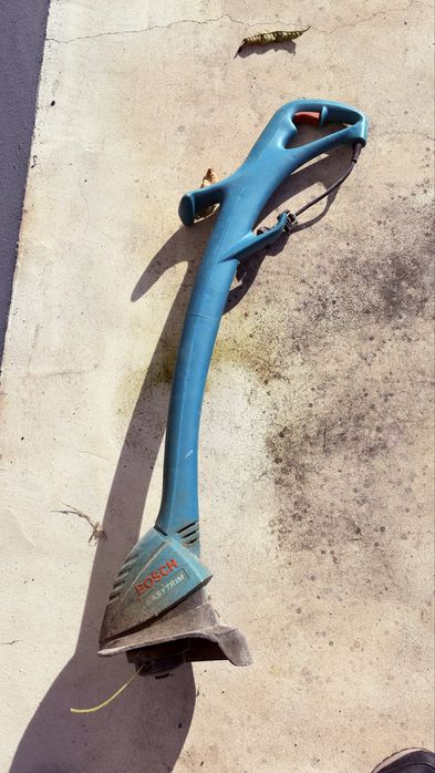 Maquina relva Bosch