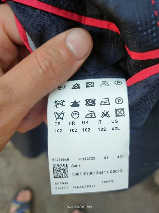 Пиджак Hugo boss суперский