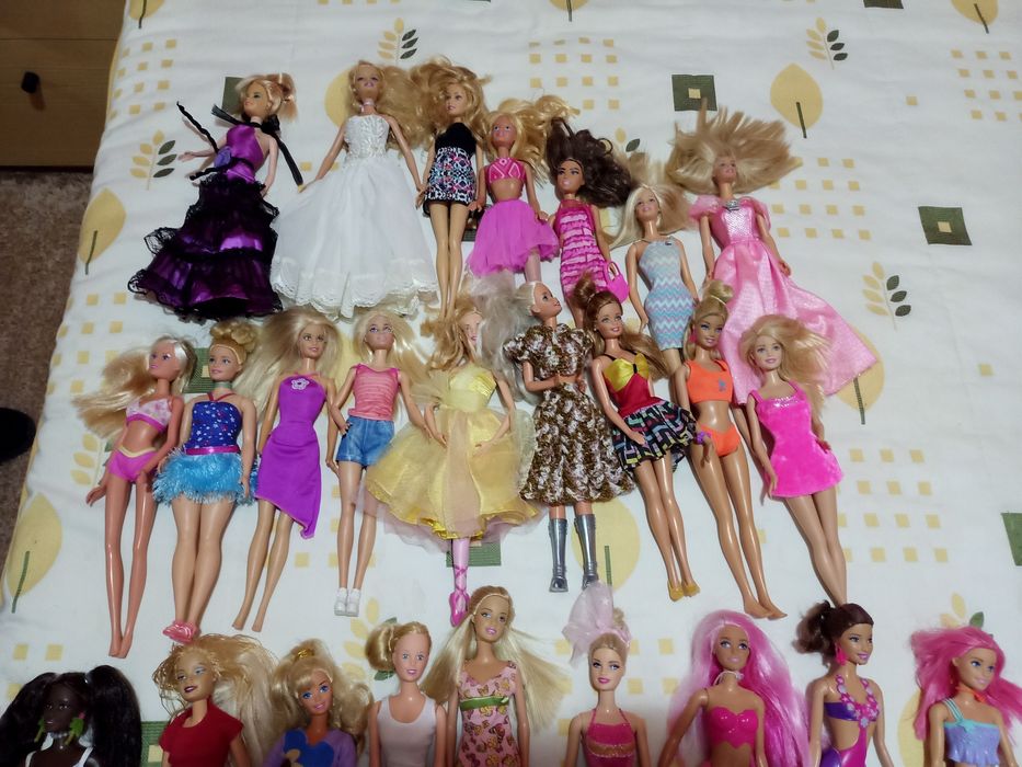 Bonecas Barbie criança brinquedos casa quarto apartamento