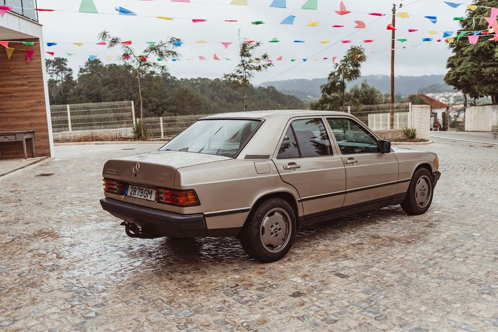 Mercedes 190 2.5