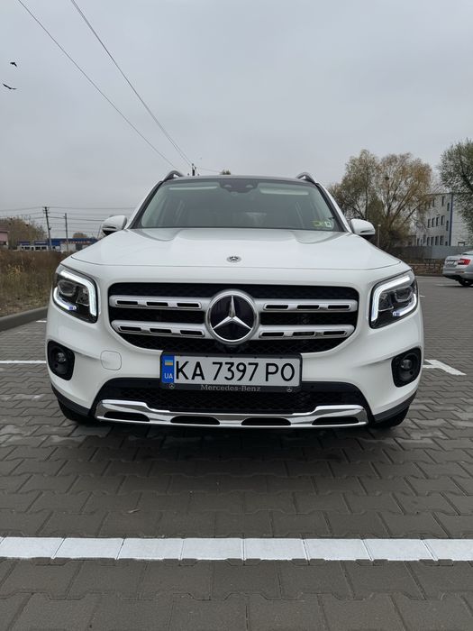 Продам Mercedes-Benz GLB-250 2023