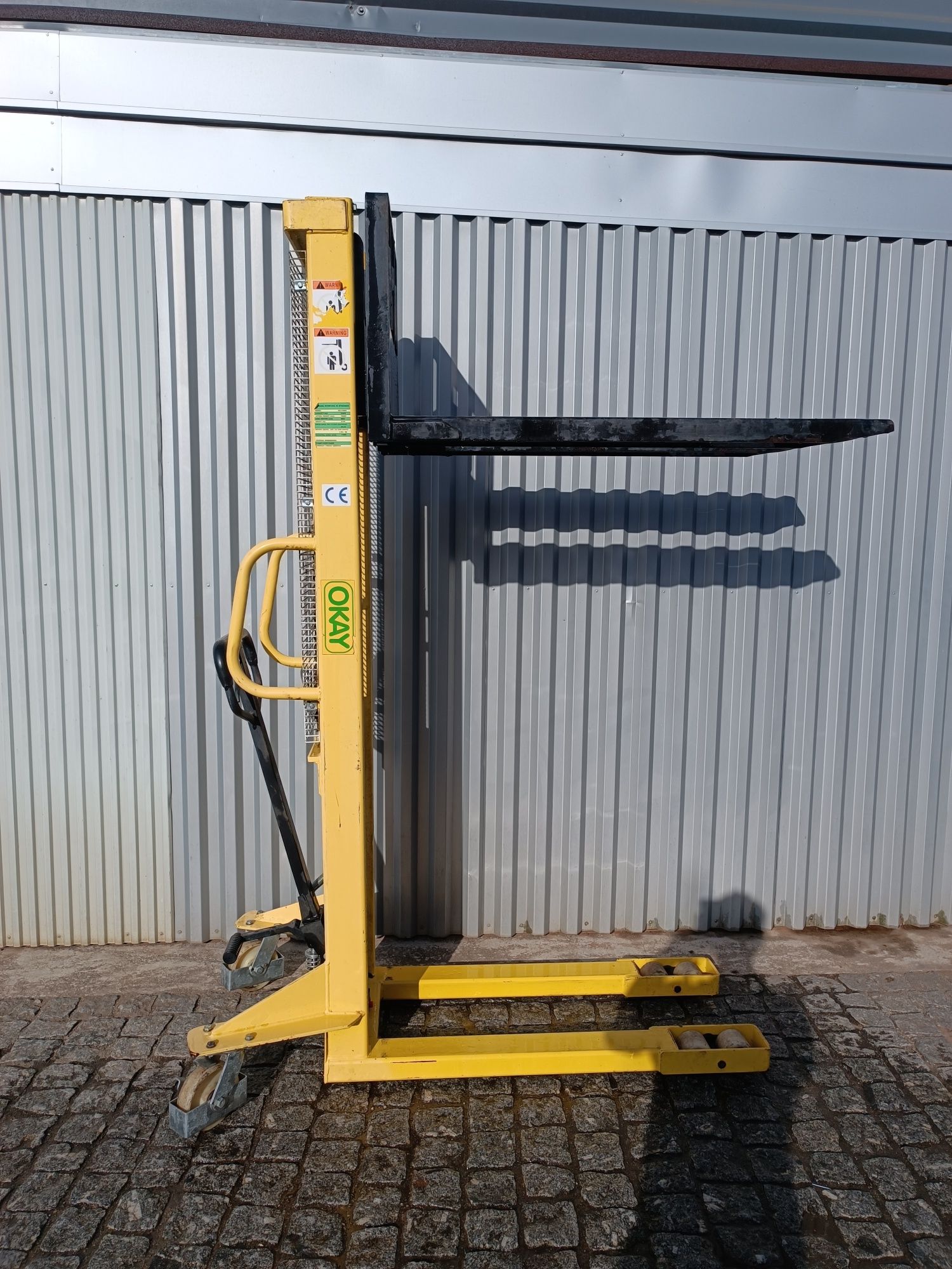Stacker manual 1000kgs