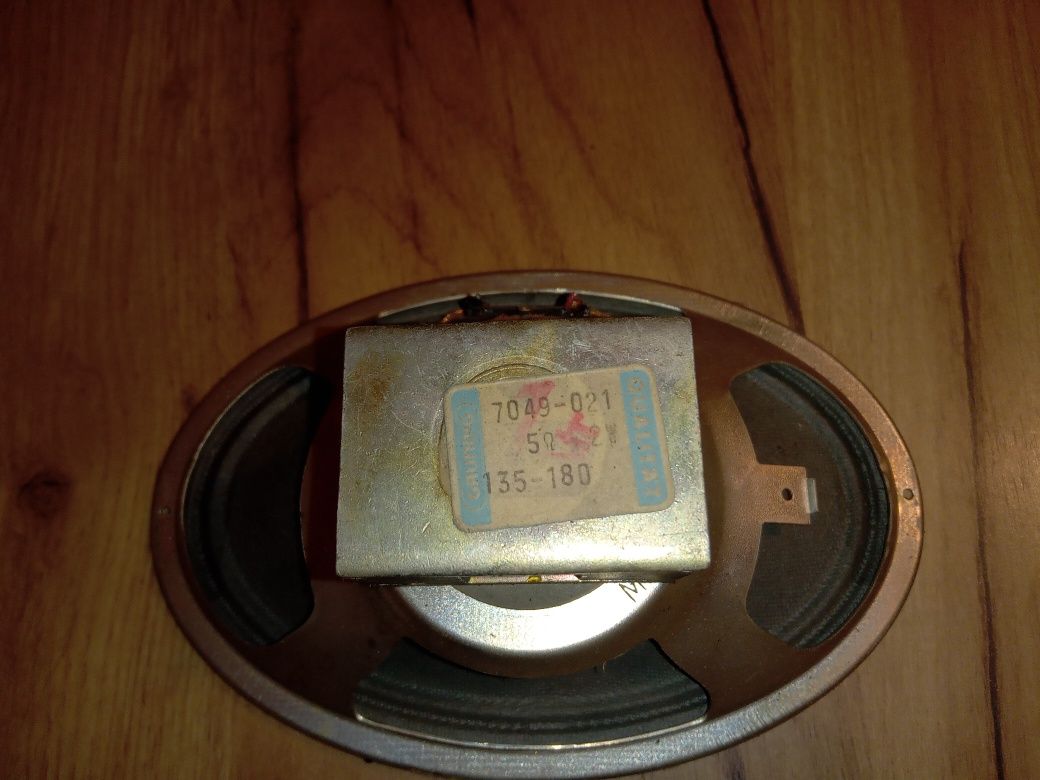 Zabytkowy głośnik radiowy Grundig 5 om - 2 W