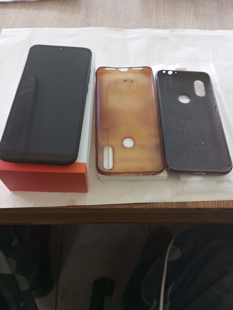 Продам Redmi 7 3/32
