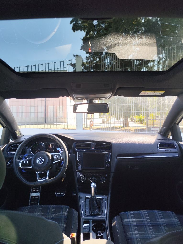 Volkswagen Golf GTE