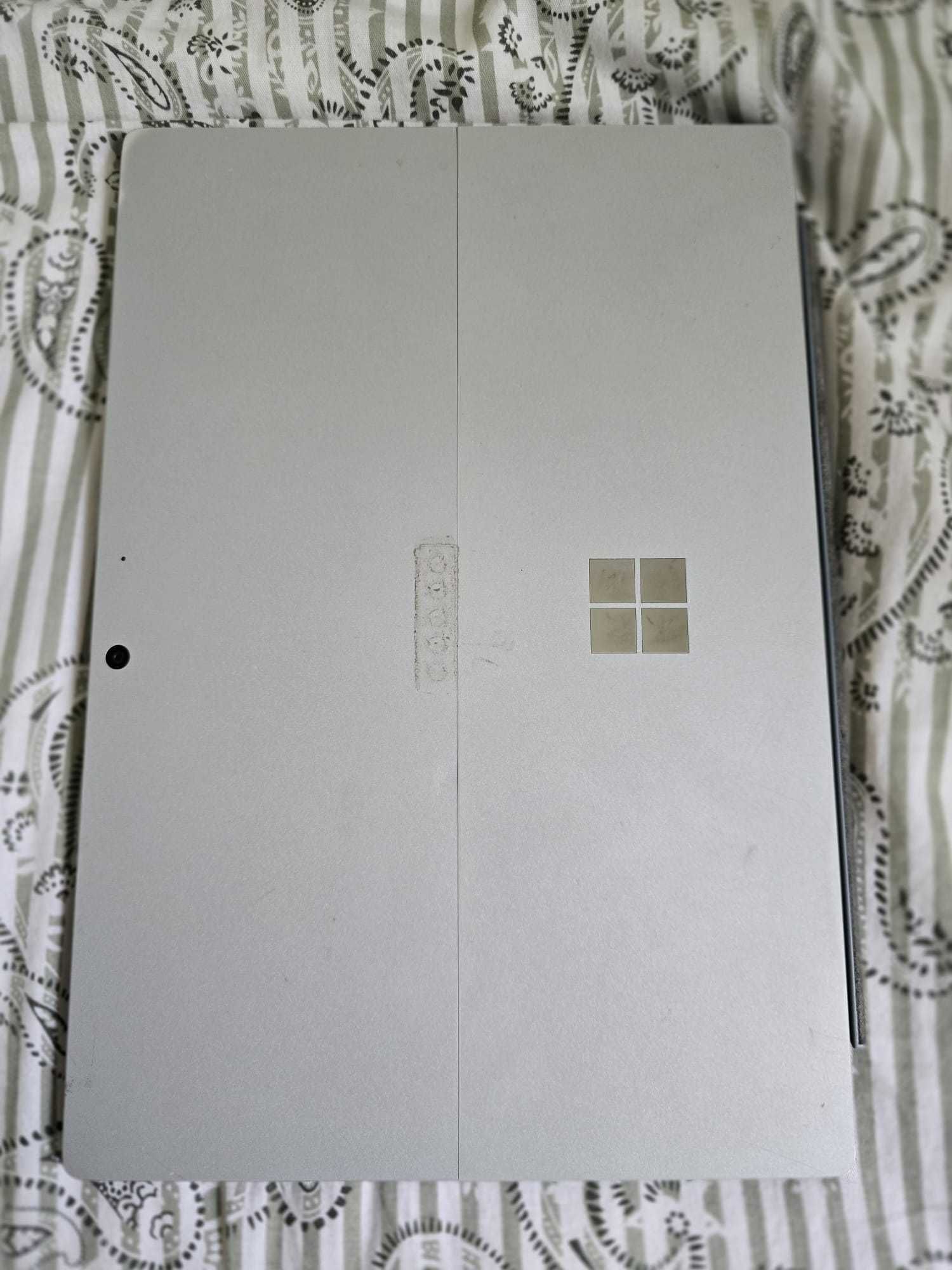 Zestaw Microsoft Surface Pro i5-1035G4 8GB 128SSD Win11 laptop