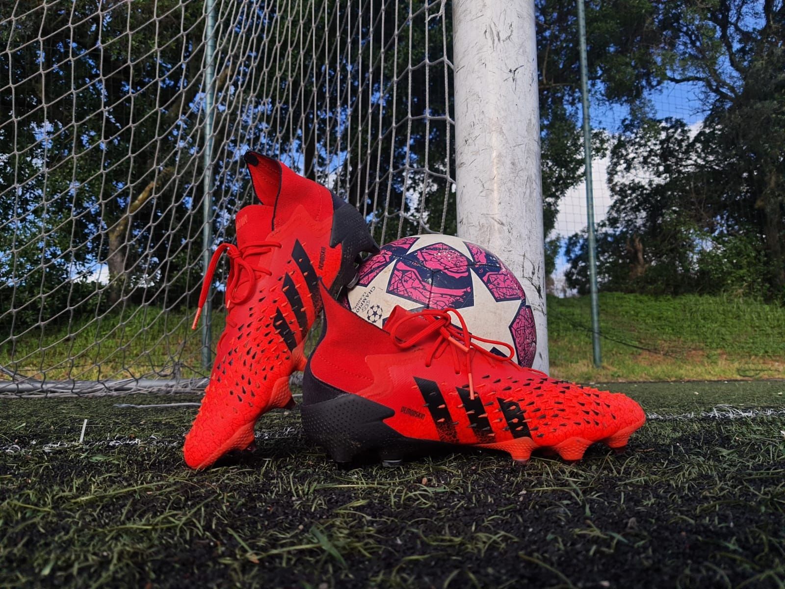 Chuteiras adidas PREDATOR DEMOSKIN