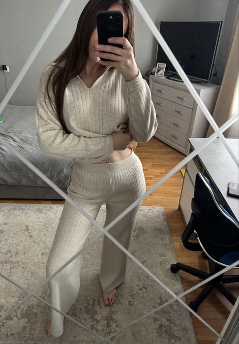 Костюм трикотажний жіночий молочний, білий s/m