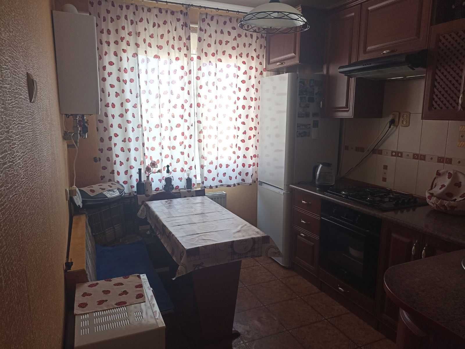 Продам 3к квартиру (3725)