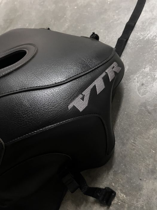 Capa Bagster Honda VTR 1000F Firestorm