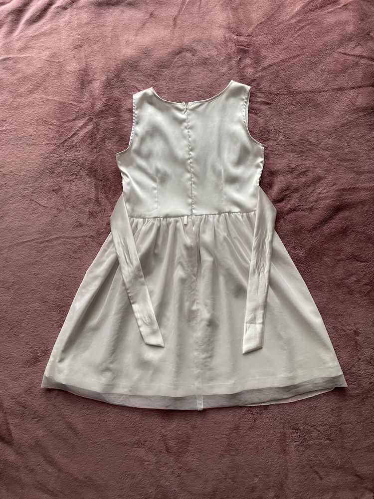 Sukienka odświętna elegancka komunijna 140 r