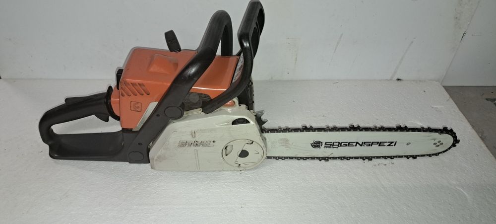 Piła spalinowa Stihl MS 180C
Piła spalino