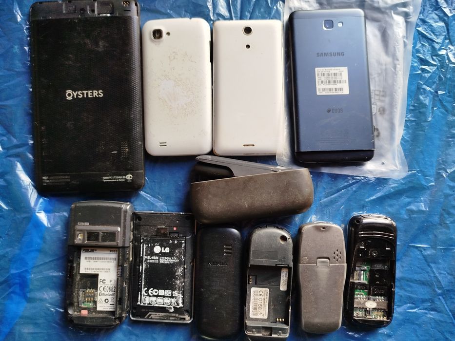 Продам одним лотом. Цена договорная.