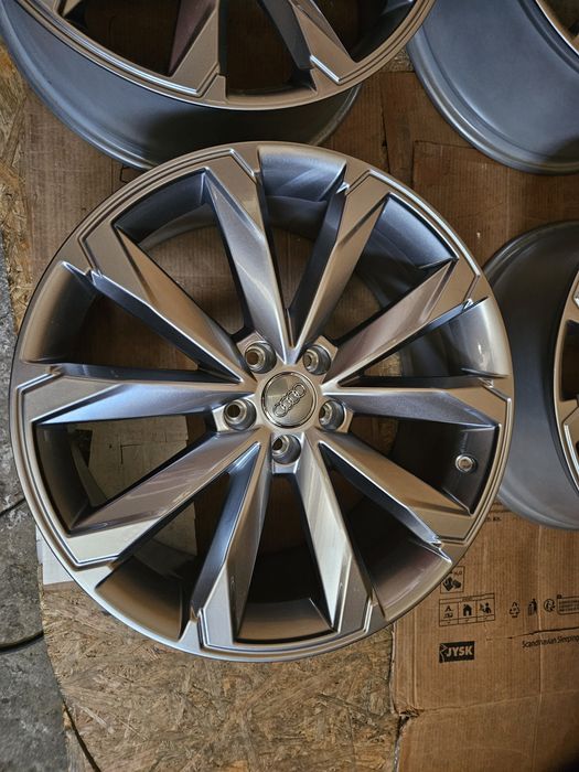 Felgi aluminiowe 5x112 8.5j et 37 20 audi q5 q7 a6 a7 a4 q3