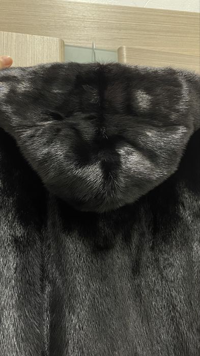 Жіноча шуба