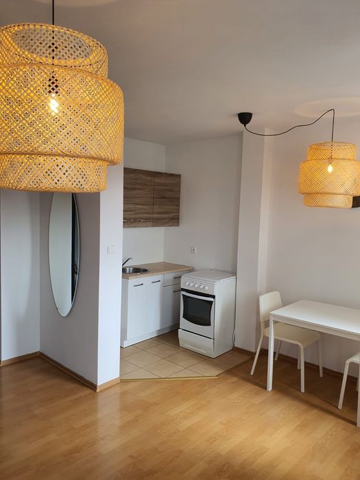 Kawalerka na Łazarzu bez posred