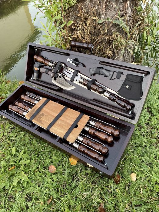 Подарунковий набір шампурів чоловіку МИСЛИВЕЦЬ