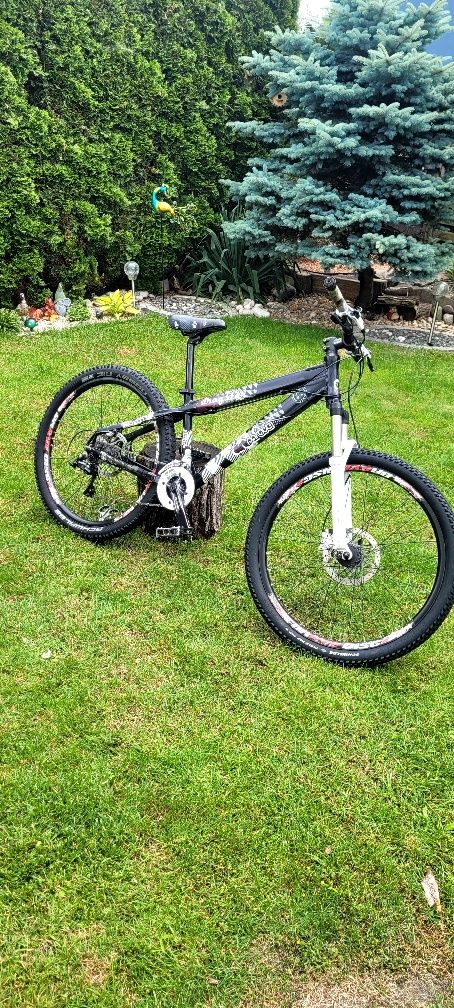 Dragstar Rower dirt