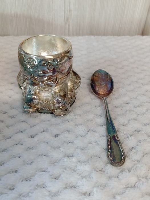 Humpty Dumpty Srebrny Pozłacany Kieliszek do Jajka i Łyżeczka