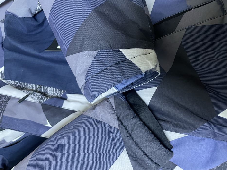 Продам зимнюю термокуртку лыжную Just Play р.152