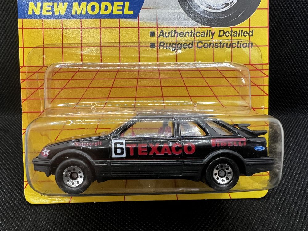 Matchbox Ford Sierra XR4Ti Texaco made in macau nowy MB 40