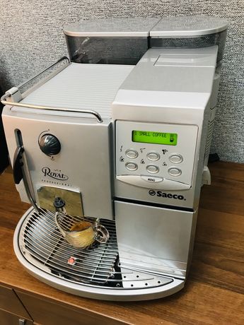 Кофемашина Saeco Royal Professional підготовлений для роботи