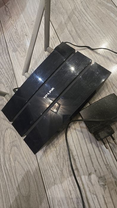 Router TP-Link TL-WR1043ND