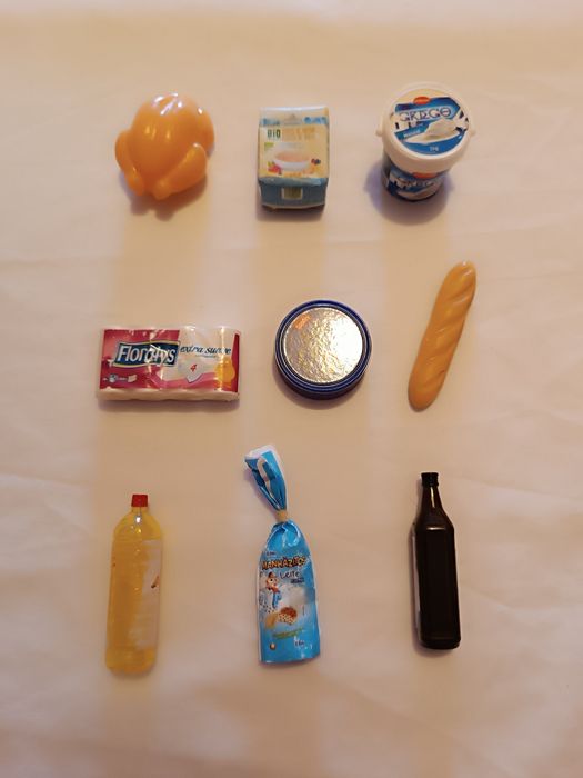Lote 6 miniaturas de Brincar ou colecionar. Lidl