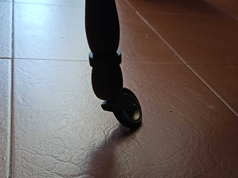 Carro de Bebidas em madeira antigo