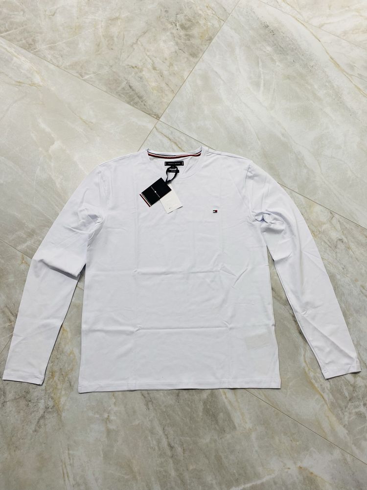 Biała koszulka z długim rękawem Tommy Hilfiger r. XXL klasyczne logo