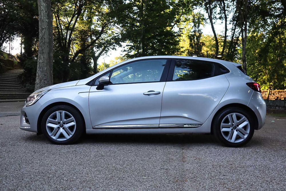 Renault Clio 1.0 tce Bi-Fuel (Desde 185€/Mês)