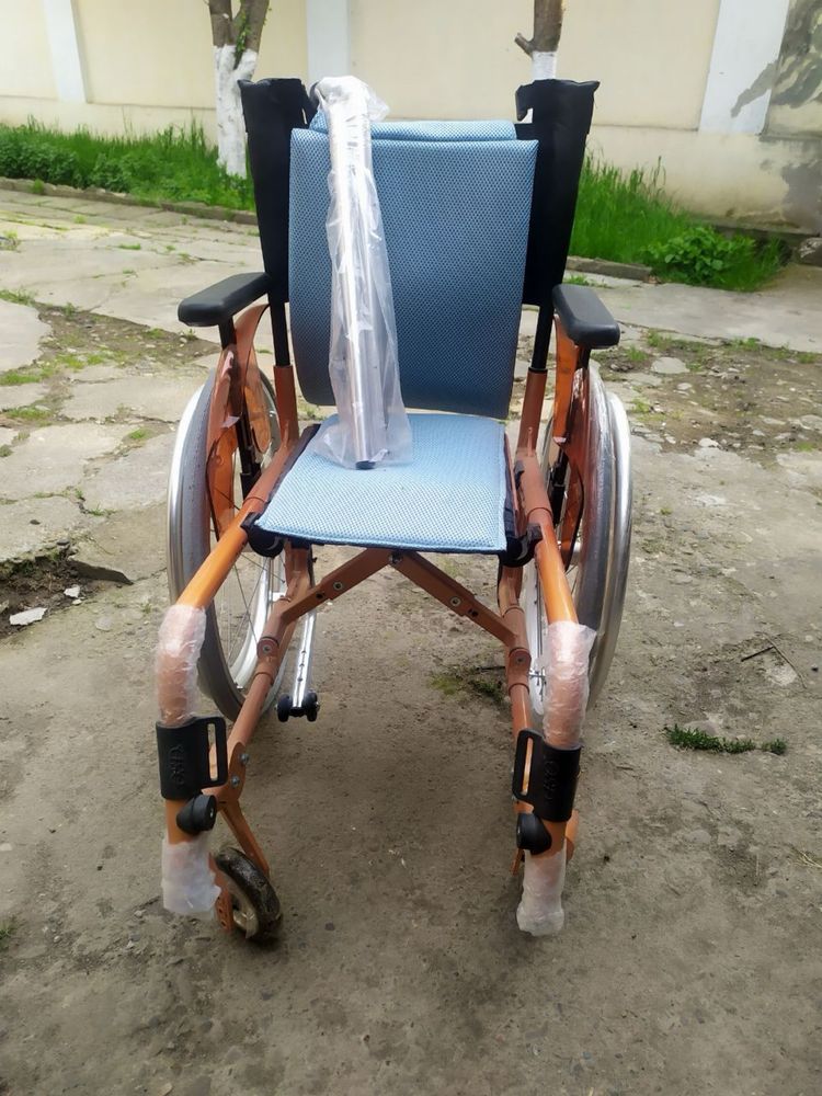 Продається інвалідна коляска в ідеальному стані