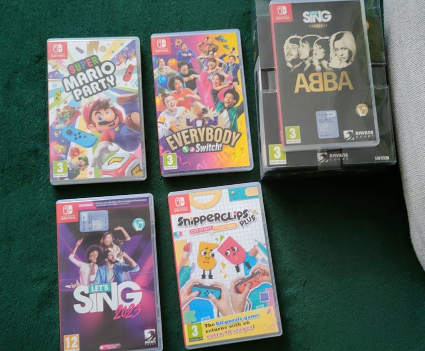Nintendo Switch V2 (Stan BDB, Pełen Zestaw + Gry + 4 pady + 4 mikrofon