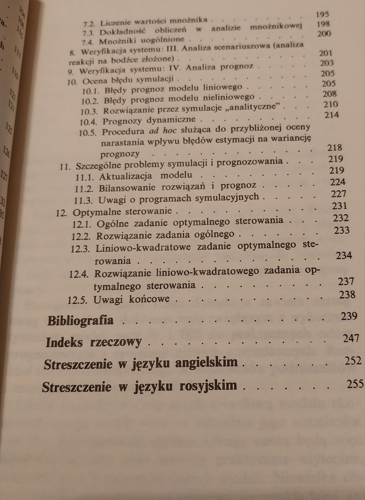 Wielorównaniowe modele ekonometryczne / Zasady predykcji ekonometr
