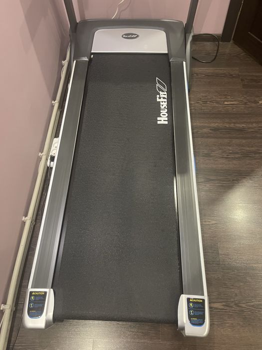 Продам бегову дорожку House Fit НТ 9166 Е