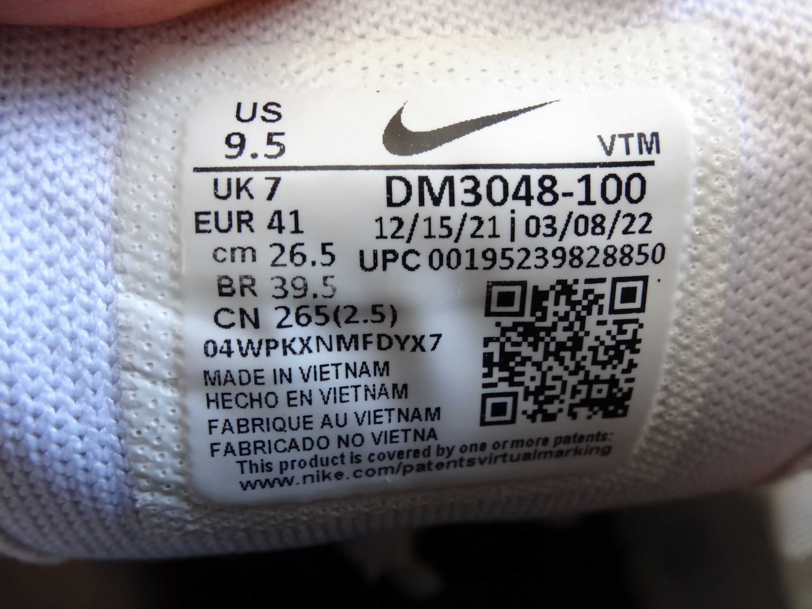 Buty NIKE WMNS AIR MAX 270 ESS roz 41 Bieganie Sportowe Adidasy